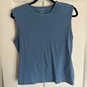 Banana Republic Women's Blue Sleeveless Tee